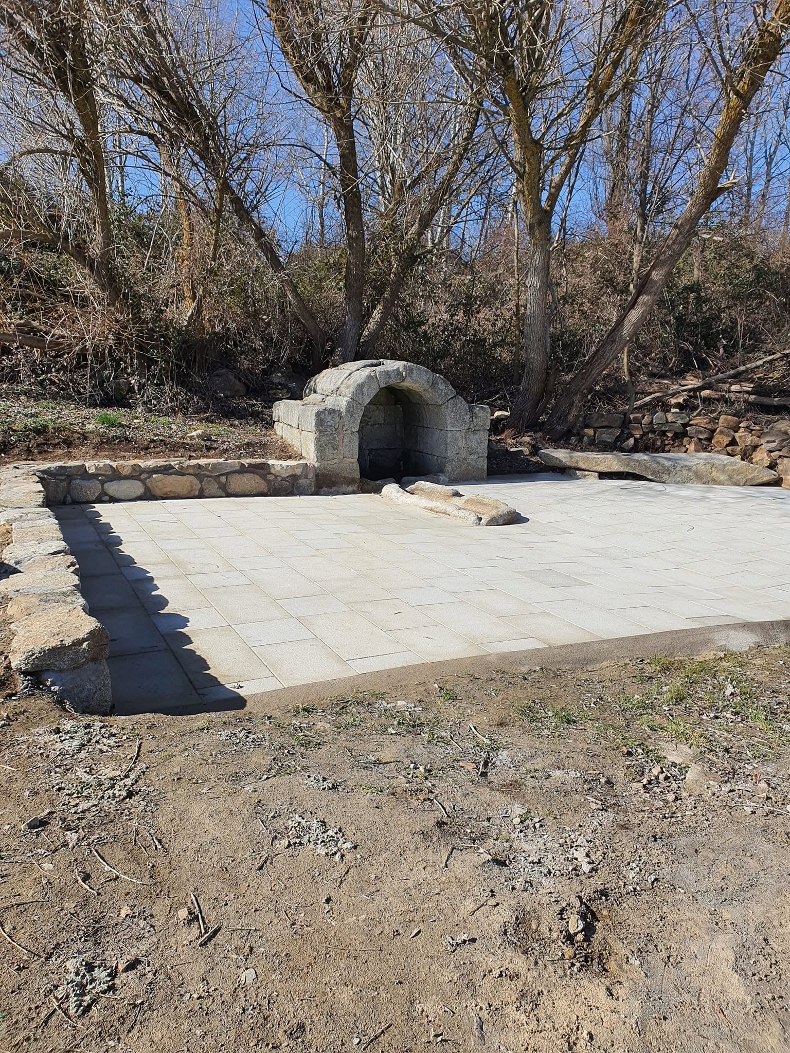Fuente Romana de Manjabálago